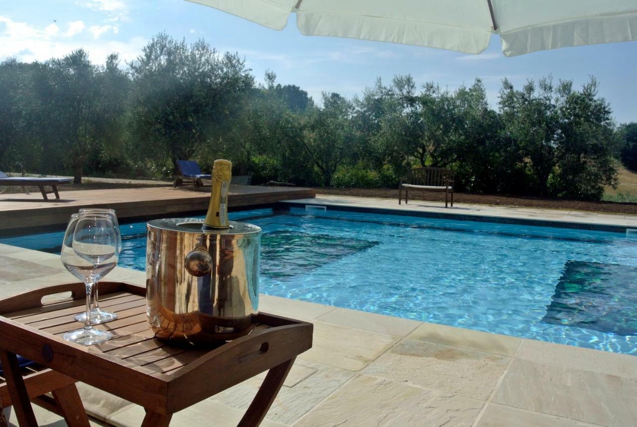 Agriturismo La Limonaia Mondavio Eksteriør bilde